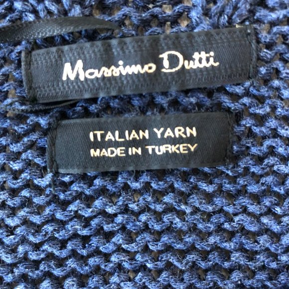 Blue V-neck Pullover Sweater - Picture 2 of 8